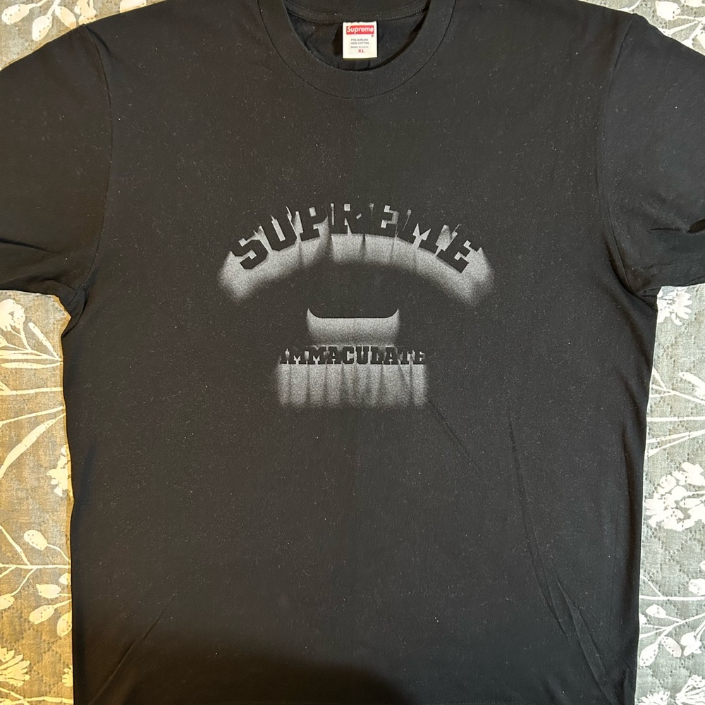 Supreme Black Short Sleeve Tee with 3D Logo EUC!!! GREAT DEAL!!!